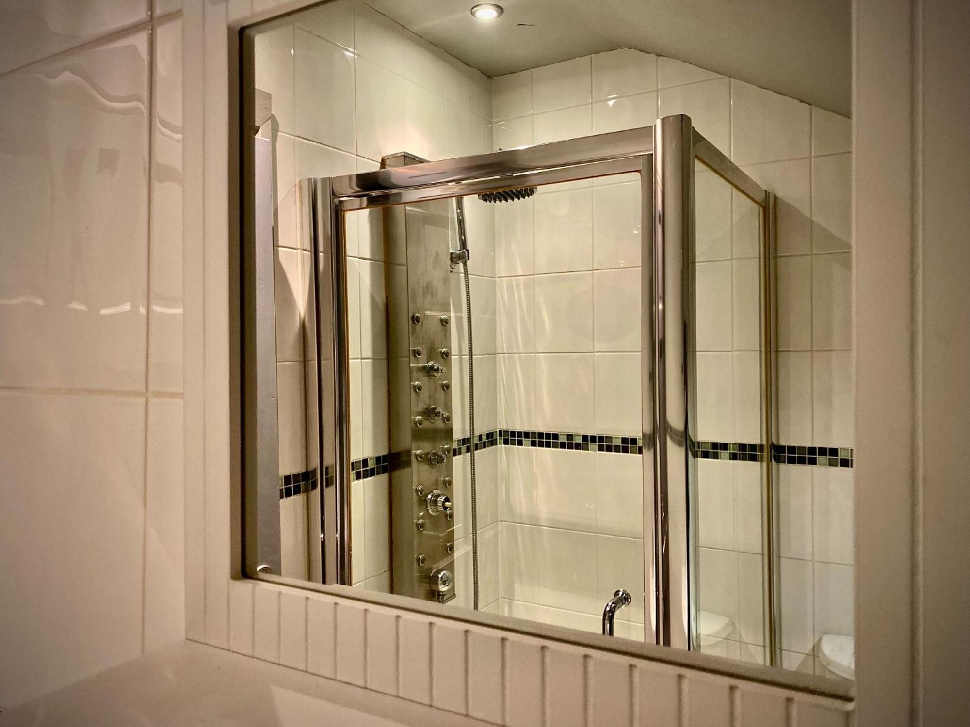 Sleeps10-Parking-Garden-Hottub-Petfriendly Villa Blackpool Exterior photo